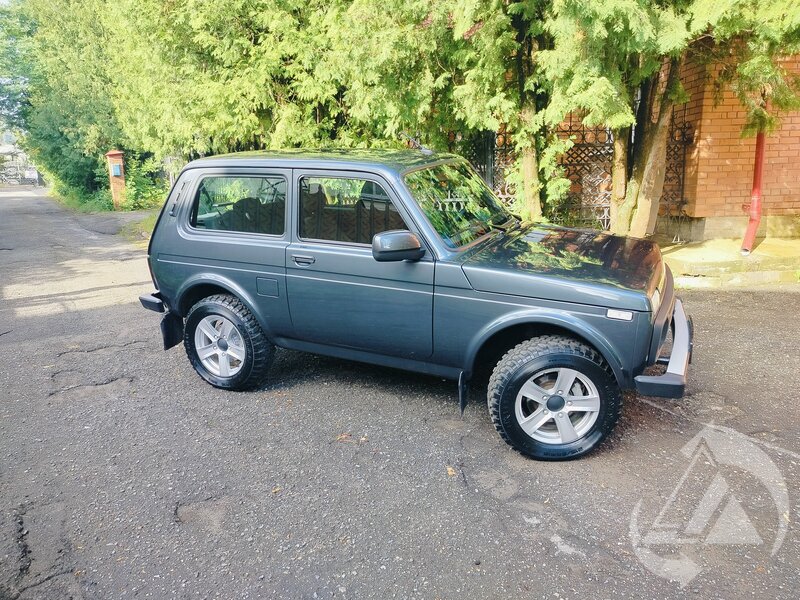 ВАЗ (Lada) Niva Legend
