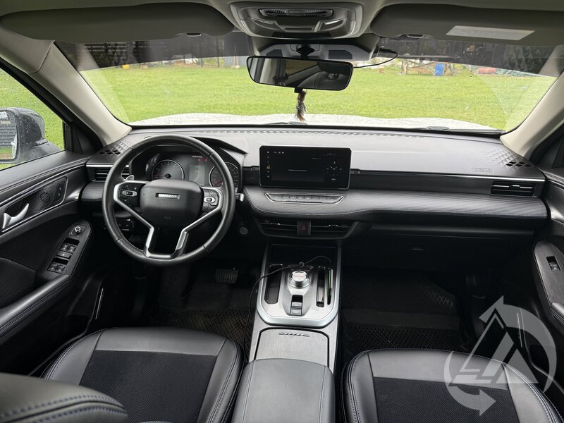 Haval Jolion