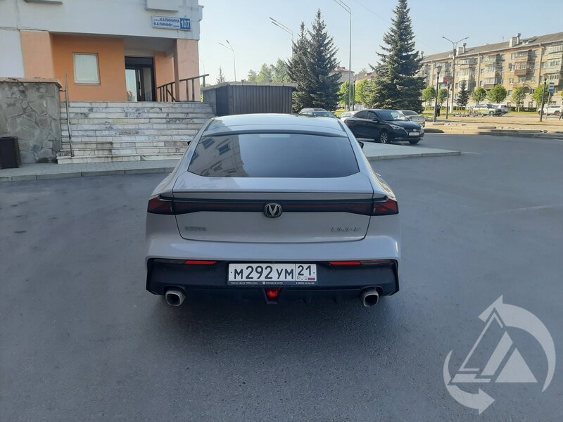 Changan UNI-V