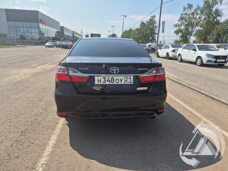 Toyota (Тойота) Camry (Камри)